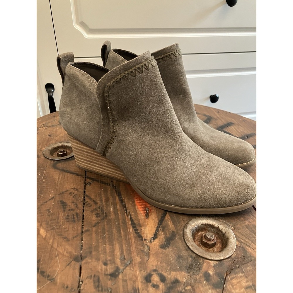 TOMS Brown Suede Wedge Ankle Booties Women's Size 9 Leather Upper Boot